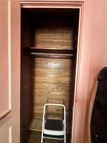 $68,900 | 325 Crest Avenue, Charleroi, PA 15022