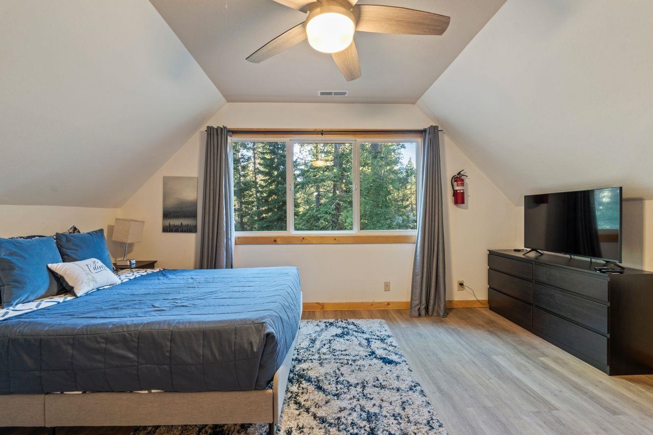 11411 Baden Road Truckee, CA 96161 - Photo 13 of 20 Gallery Image 13