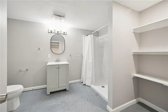 $365,000 | 8500 Robinson Street, Overland Park, KS 66212