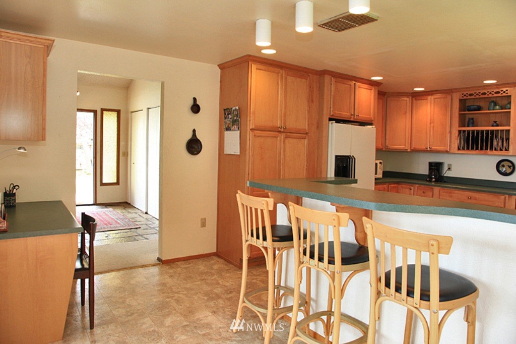 4338 East Clyde Road Langley, WA 98260 - Photo 5 of 22 Gallery Image 5