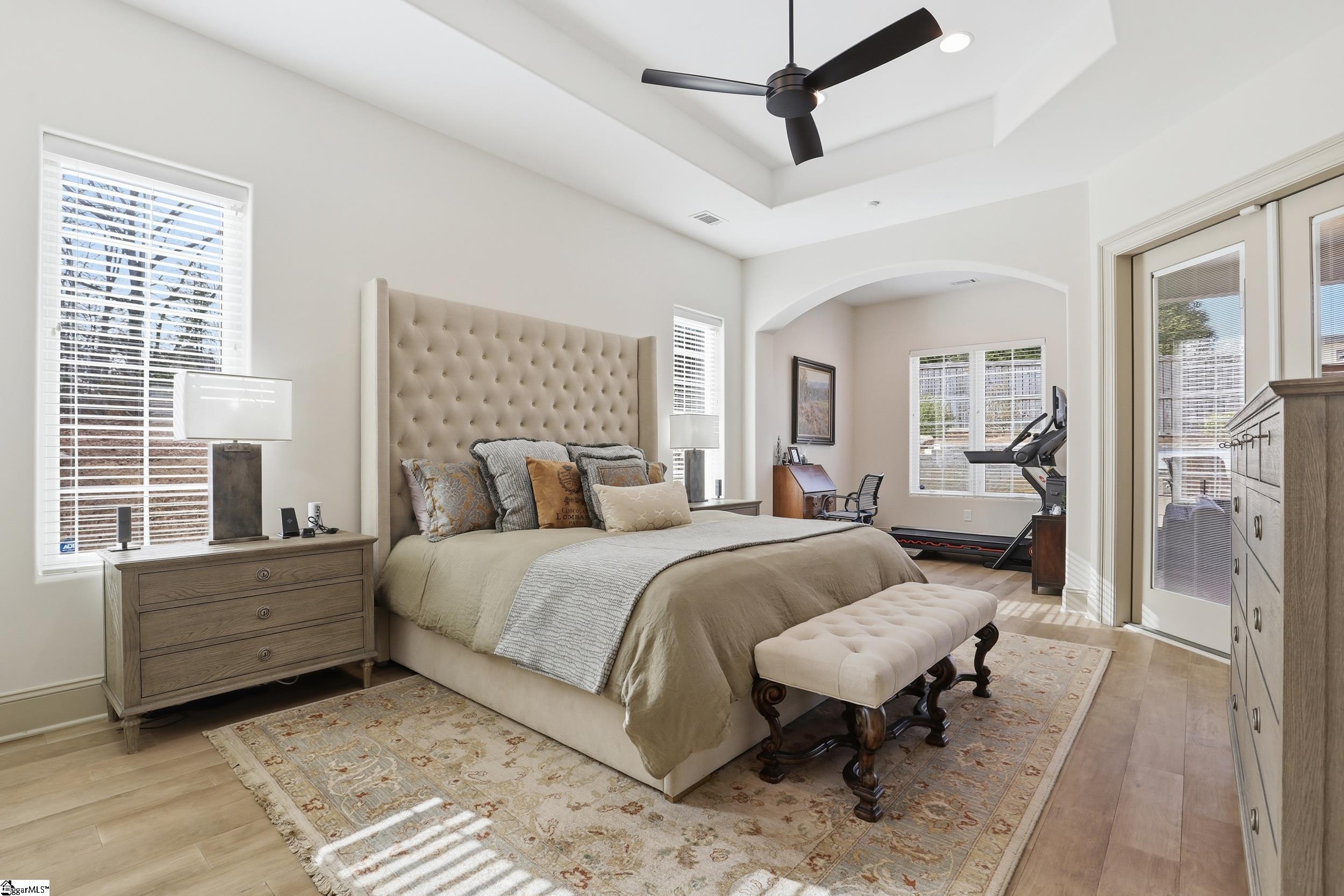 909 Pelham Road Greenville, SC 29615 - Photo 16 of 45