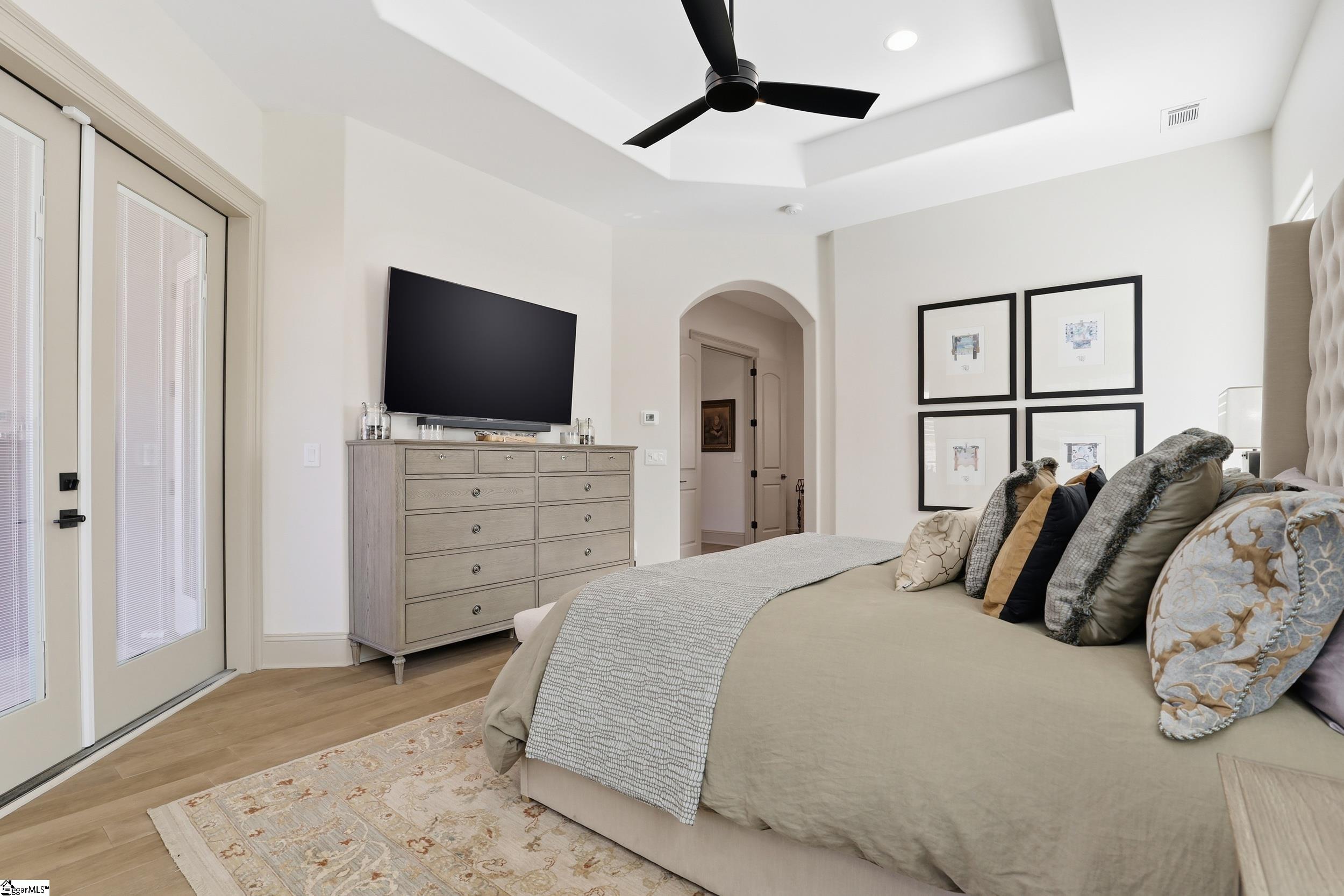 909 Pelham Road Greenville, SC 29615 - Photo 17 of 45