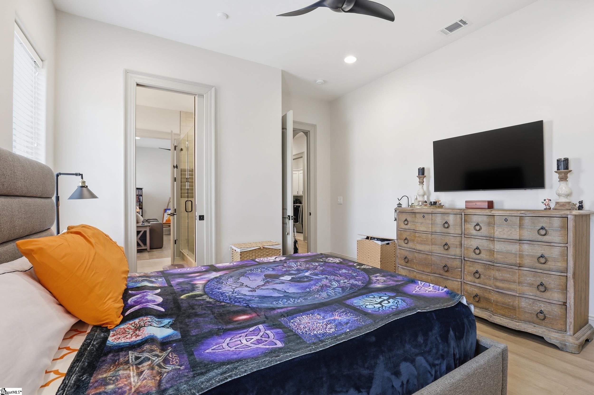 909 Pelham Road Greenville, SC 29615 - Photo 33 of 45