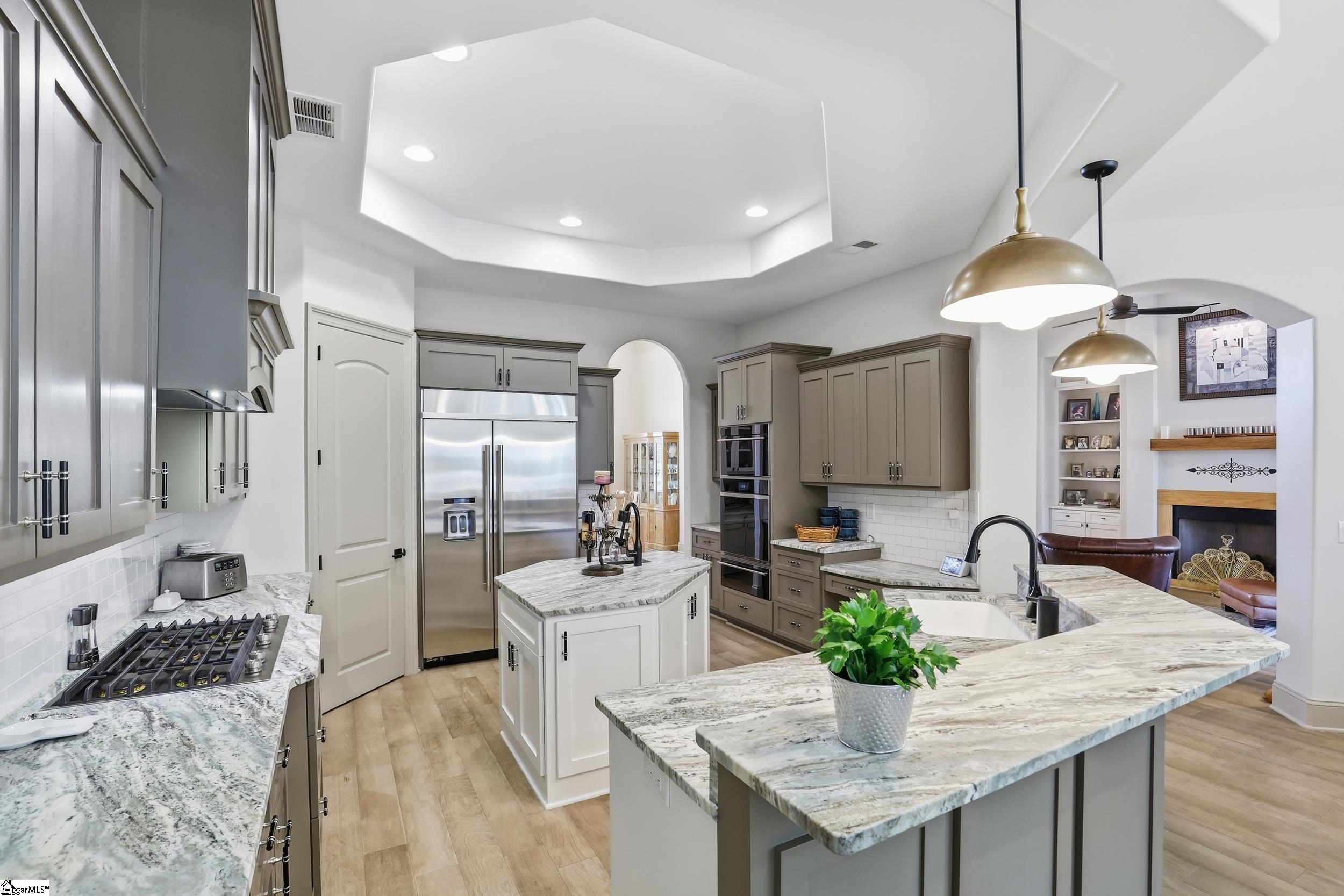 909 Pelham Road Greenville, SC 29615 - Photo 9 of 45