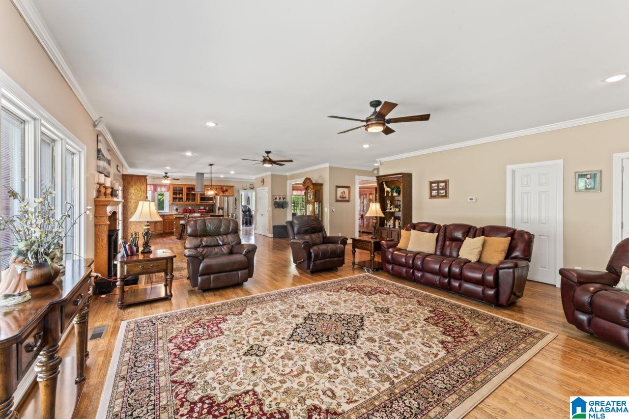 1000 Beaver Ridge Circle Ashville, AL 35953 - Photo 7 of 34