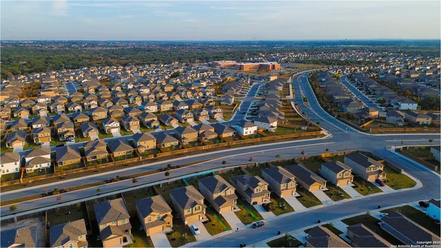 $2,500 | 13956 San Saba Falls, San Antonio, TX 78253