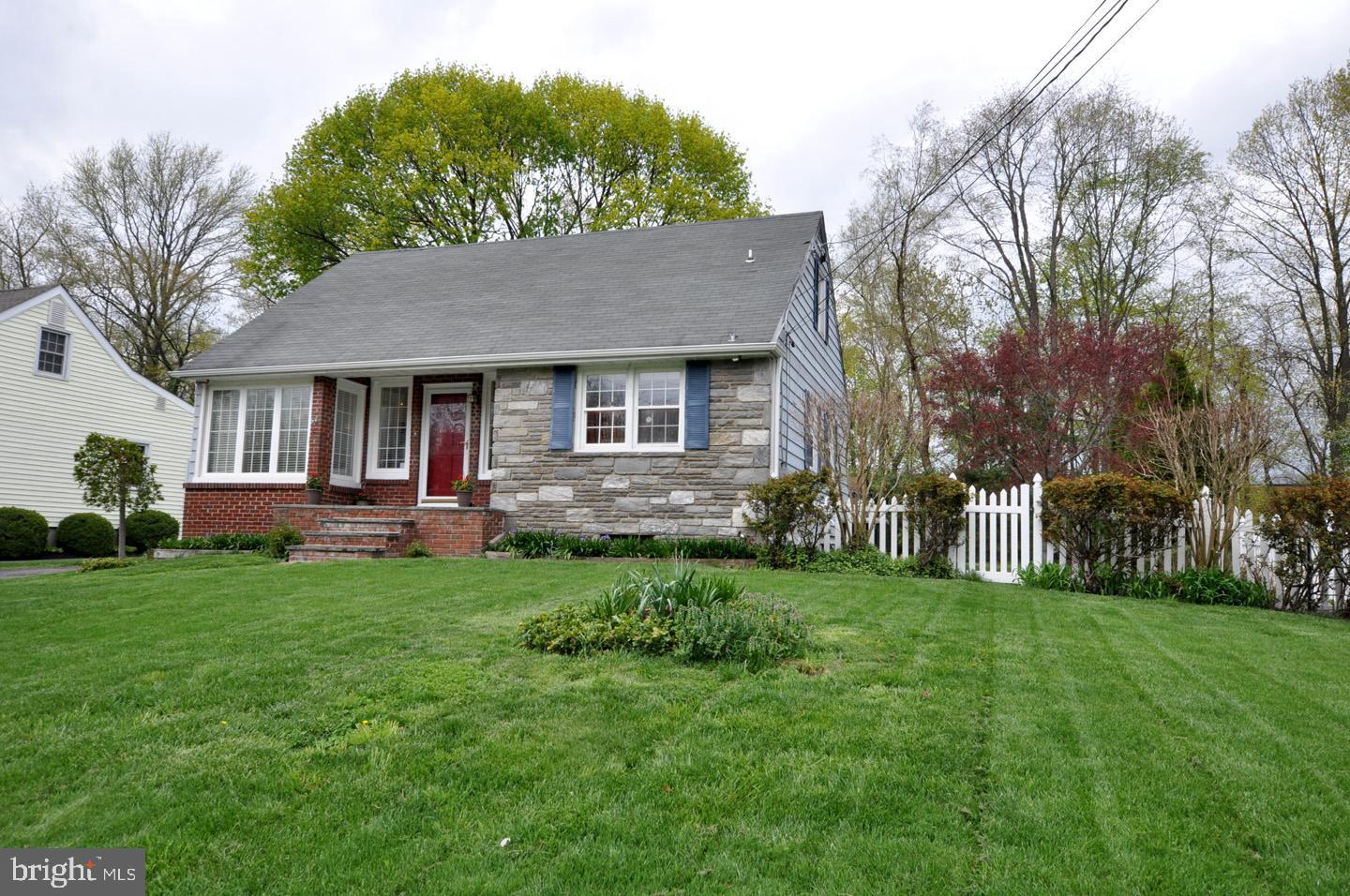 511 Devon Road Moorestown, NJ 08057 - Photo 1 of 19