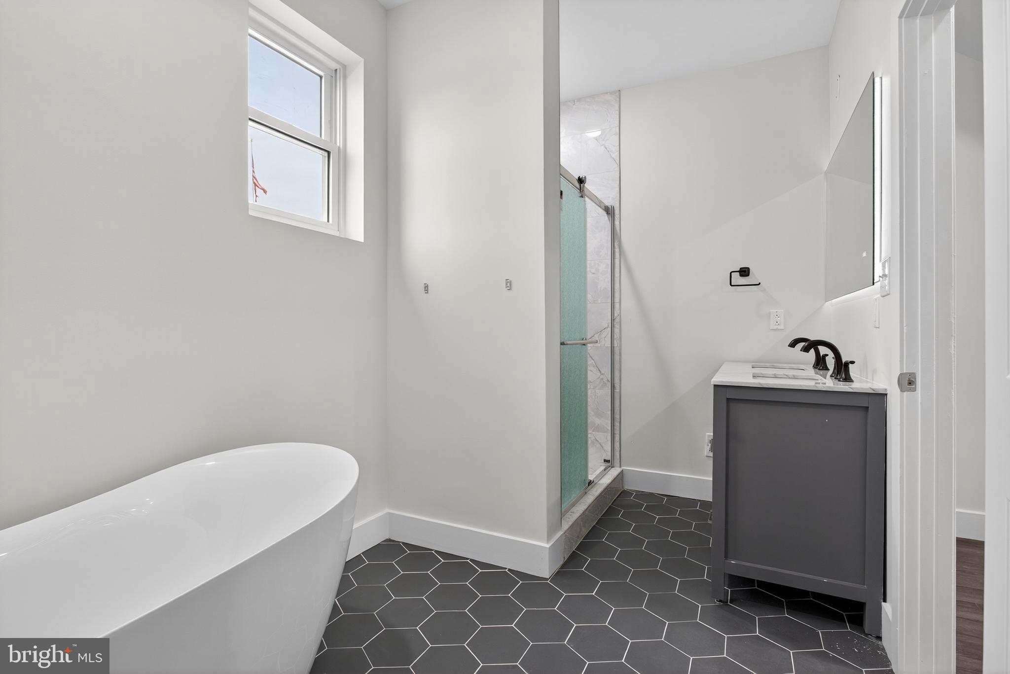 2407 West Seybert Street Philadelphia, PA 19121 - Photo 26 of 43 Gallery Image 26
