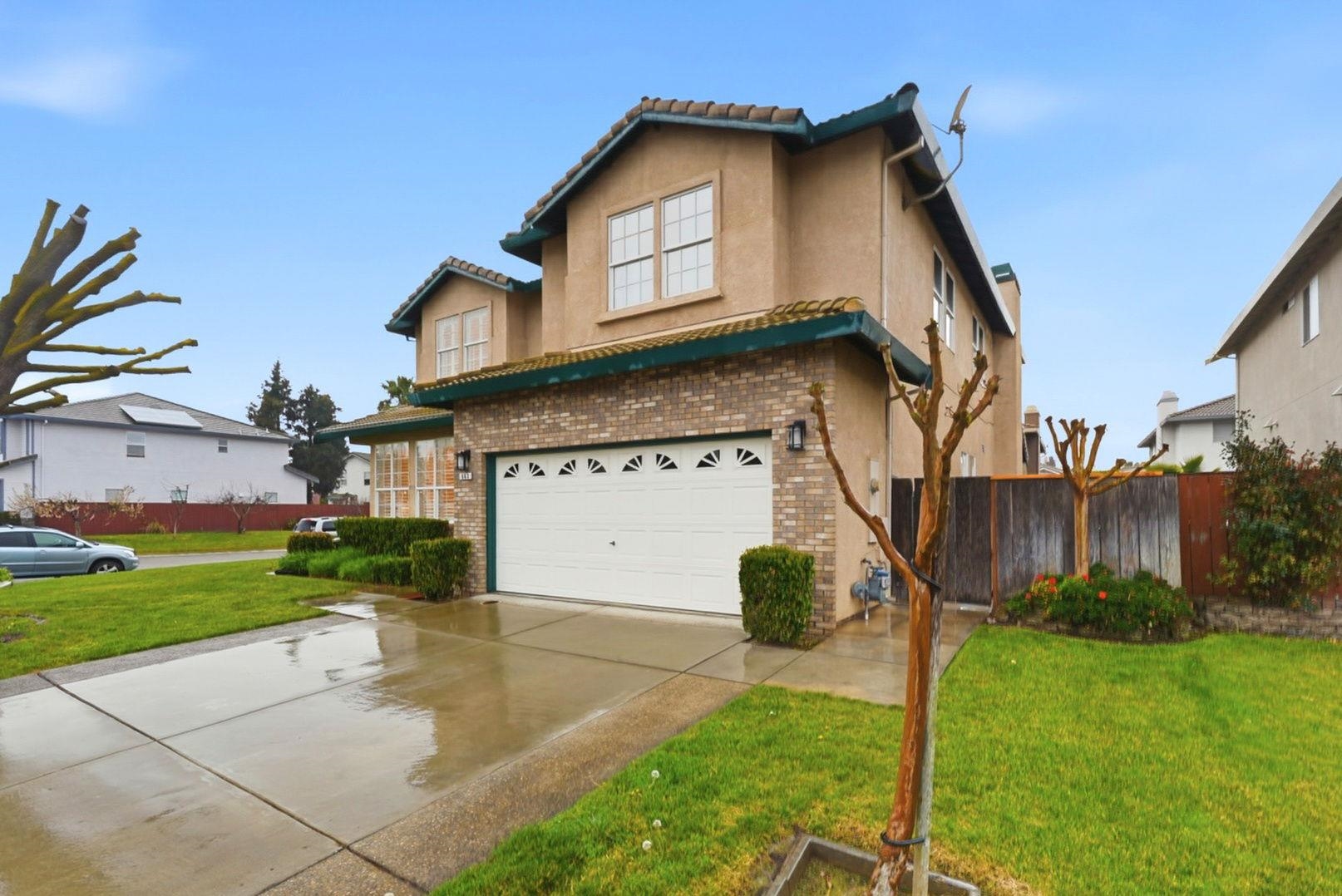 663 Clay Way Ripon, CA 95366 - Photo 3 of 43