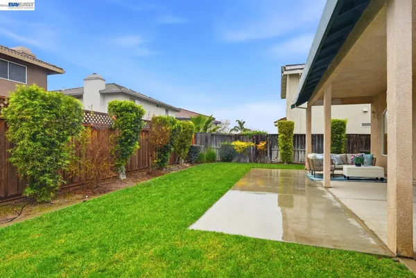 $799,000 | 663 Clay Way, Ripon, CA 95366