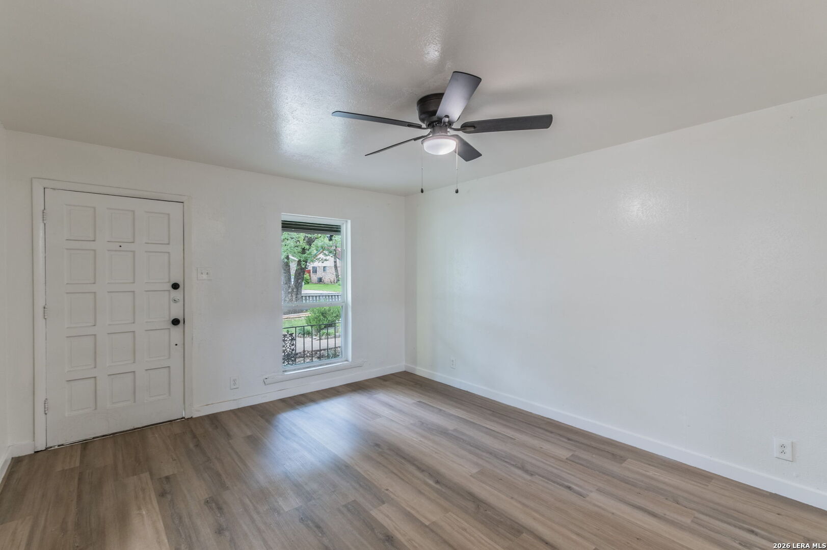 7514 Olusta Drive Dallas, TX 75217 - Photo 13 of 17