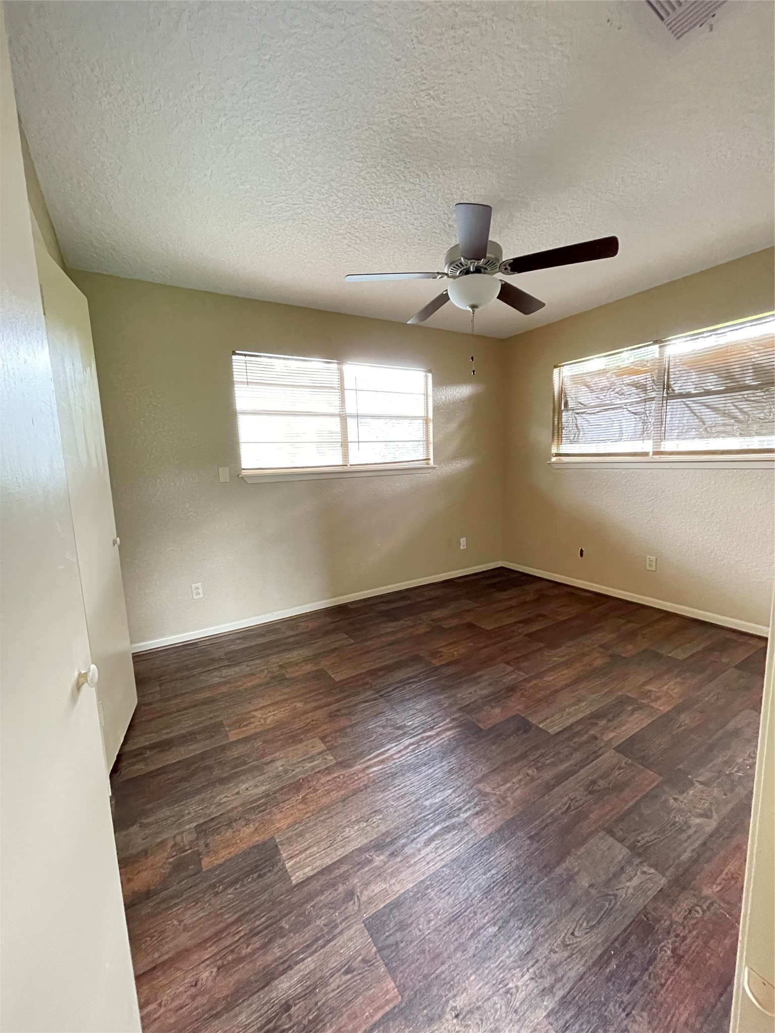 317 Evans Street Angleton, TX 77515 - Photo 14 of 25