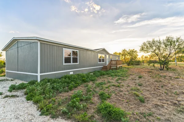 $209,900 | 135 Frio Estates Drive, Moore, TX 78057