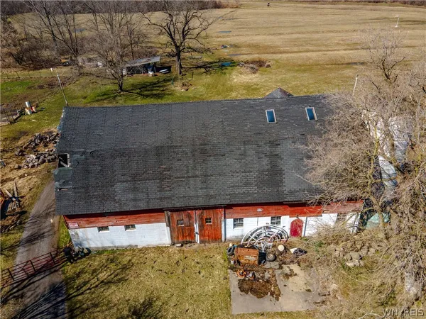 $699,000 | 3316 Beebe Road, Wilson, NY 14108