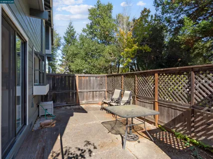 $975,000 | 30 Hansen Court, Moraga, CA 94556