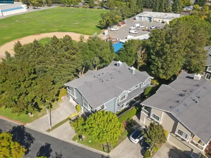 $975,000 | 30 Hansen Court, Moraga, CA 94556