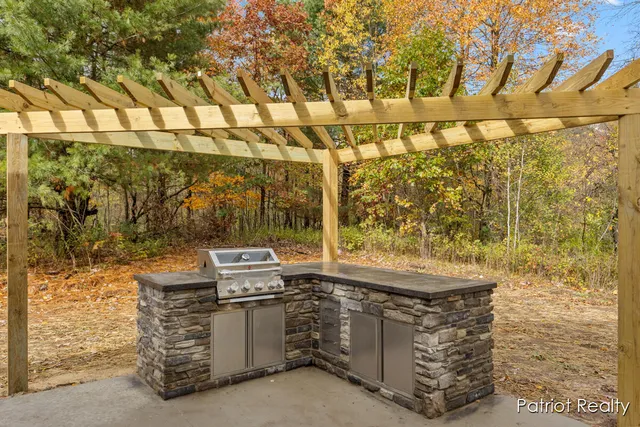 $399,900 | 5263 Bass Lake Road, Pierson, MI 49339