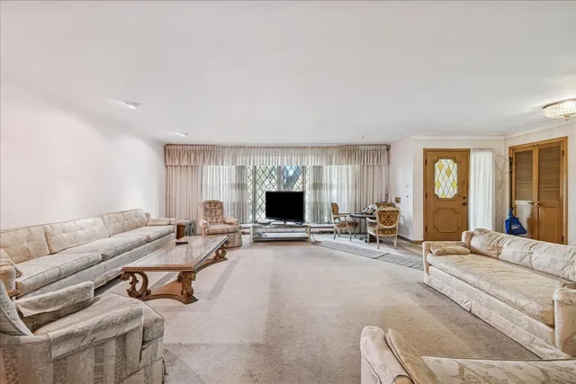 $599,990 | 10129 WestManor Drive, Franklin Park, IL 60131