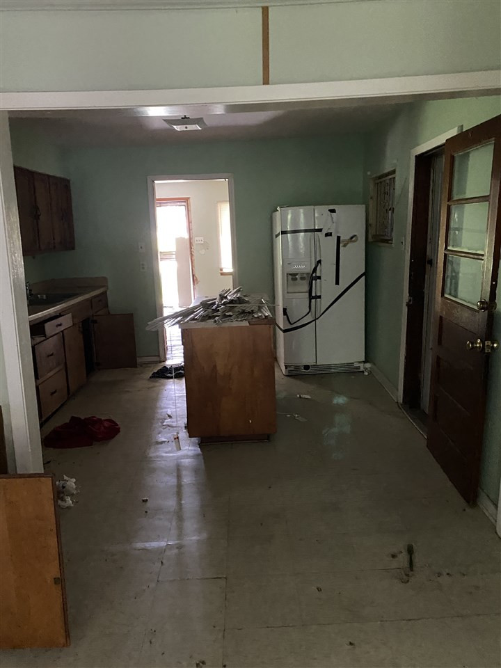 2031 Dr Martin Luther Kin Drive Jackson, MS 39203 - Photo 6 of 14 Photo 6