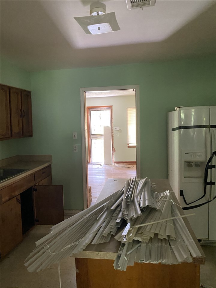 2031 Dr Martin Luther Kin Drive Jackson, MS 39203 - Photo 9 of 14 Photo 9