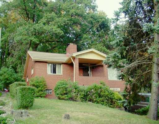 1891 Beulah Road Churchill, PA 15235 - Photo 1 of 8 Gallery Image 1
