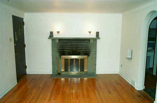 1891 Beulah Road Churchill, PA 15235 - Photo 2 of 8 Gallery Image 2