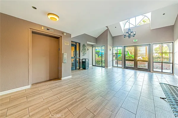 a view of a garage