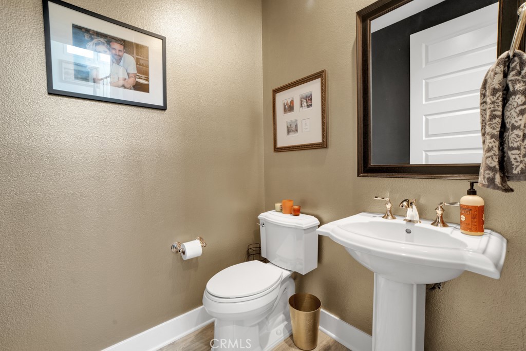 20553 Tamarron Lane Porter Ranch, CA 91326 - Photo 17 of 53