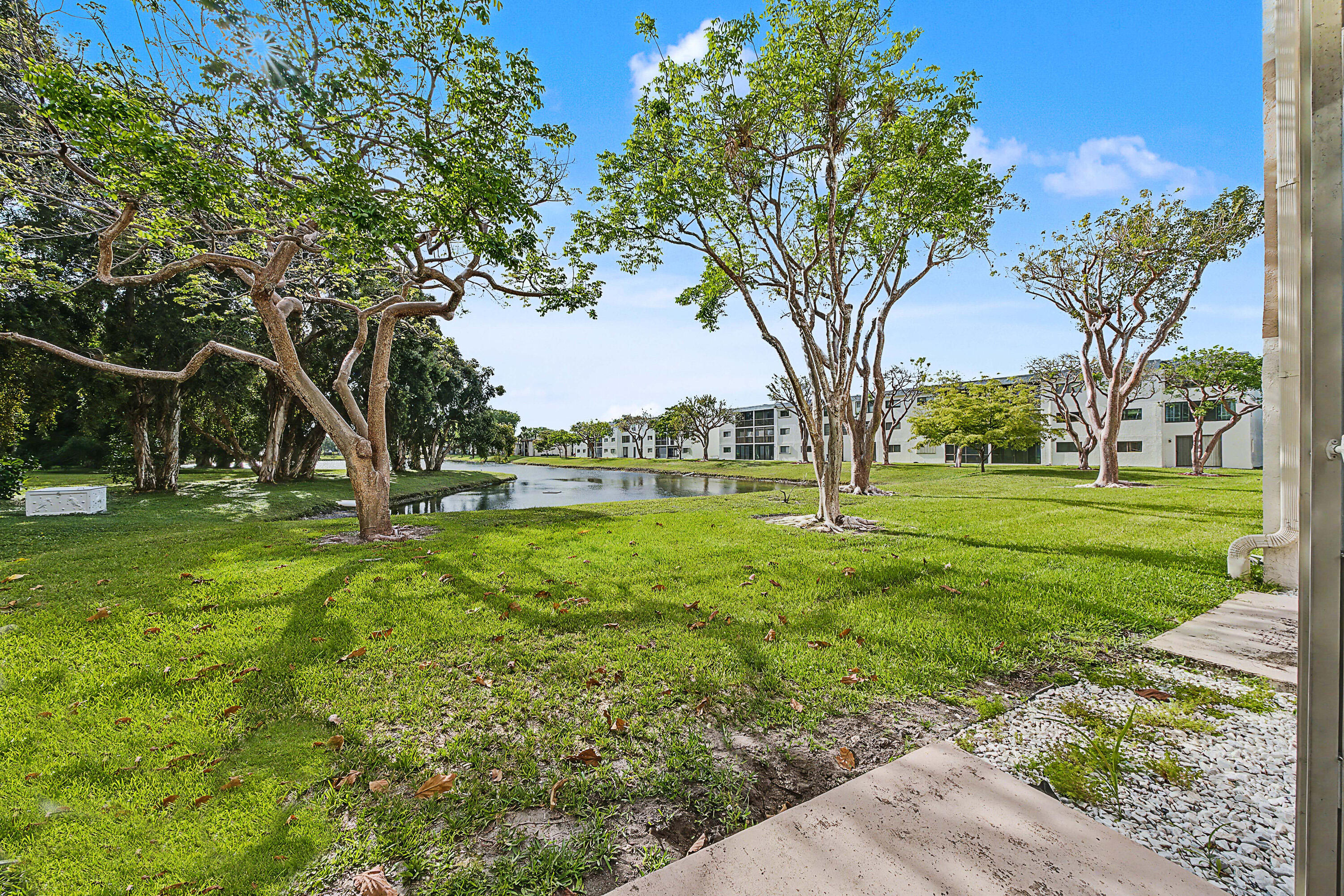 15075 Witney Road, Unit 108 Delray Beach, FL 33484 - Photo 31 of 76 13 Backyard (1)