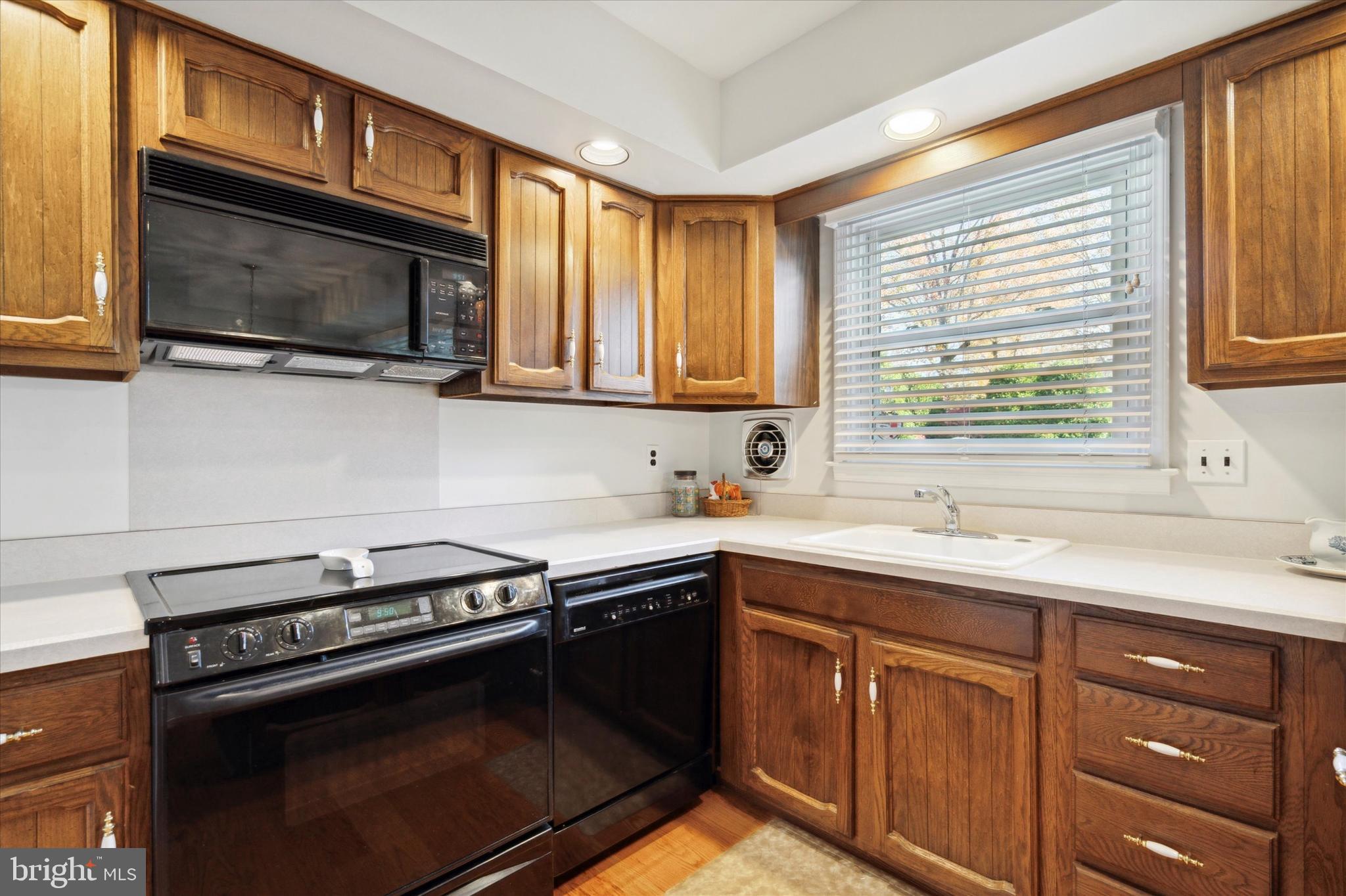 34 Iroquois Road Richboro, PA 18954 - Photo 11 of 39