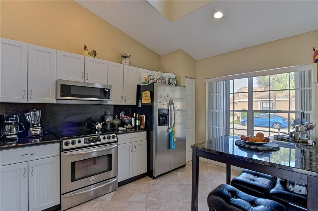 10260 Allegro Drive Boca Raton, FL 33428 - Photo 20 of 32 Photo 20