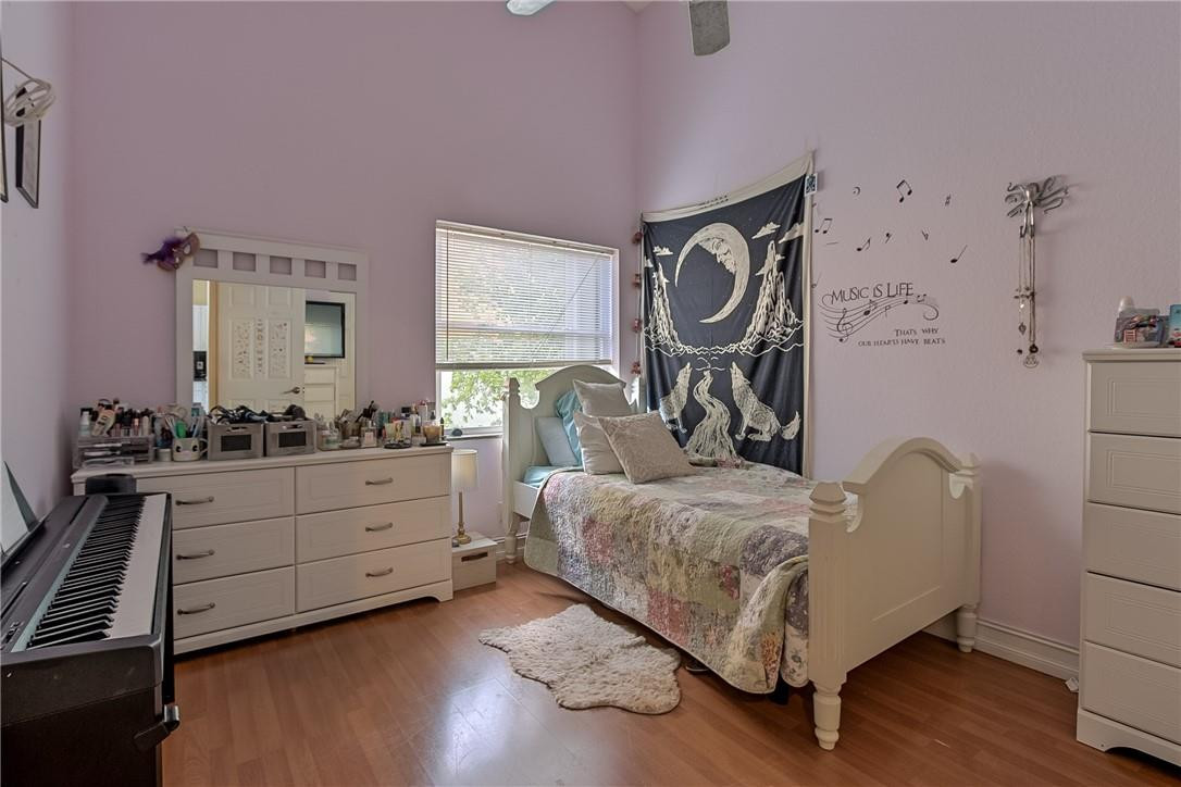 10260 Allegro Drive Boca Raton, FL 33428 - Photo 29 of 32 2nd bedroom, high ceilings.