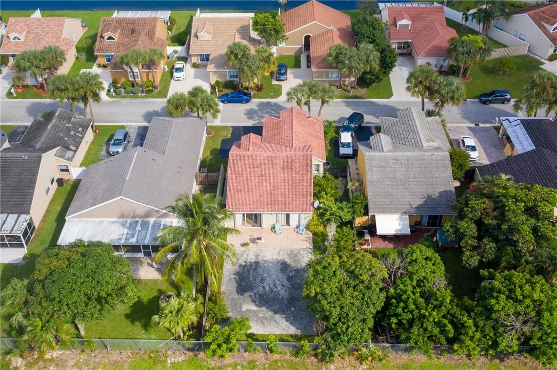 10260 Allegro Drive Boca Raton, FL 33428 - Photo 8 of 32 Photo 8