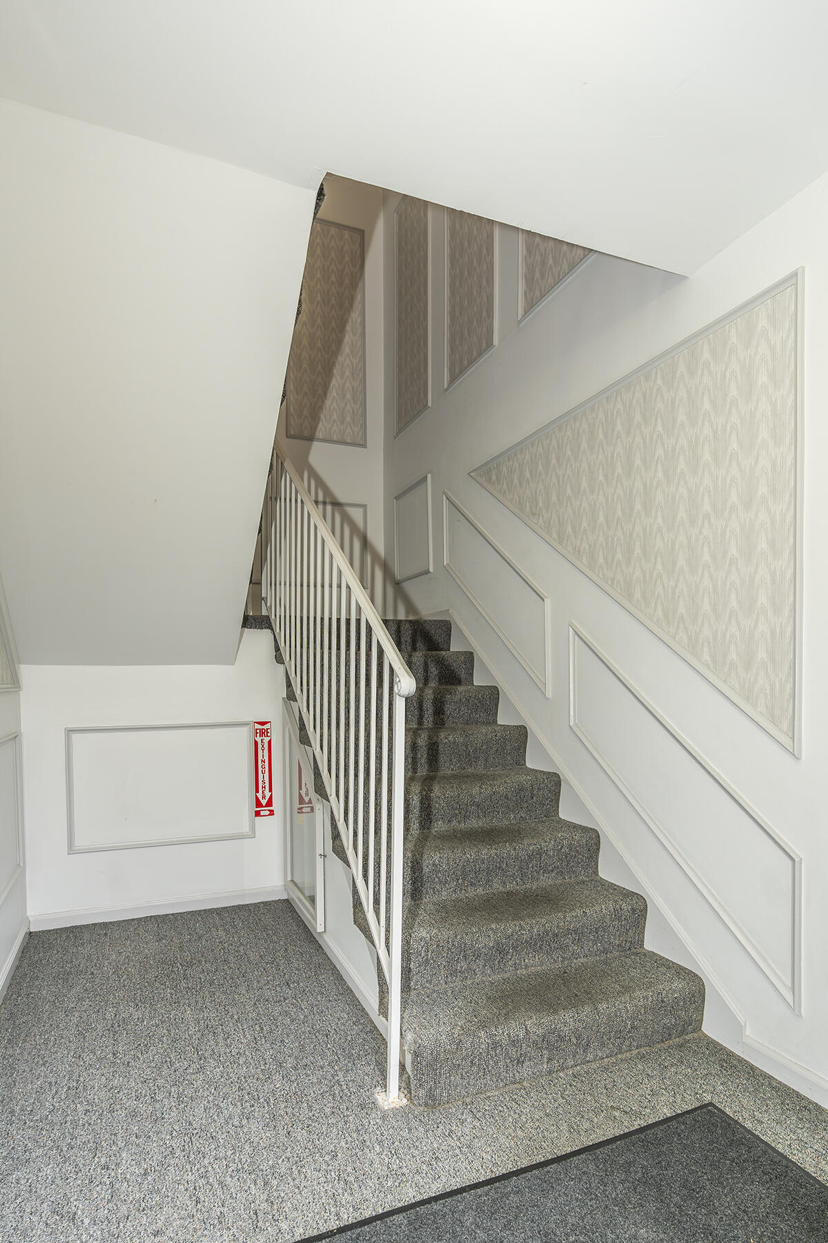 1028 C Armstrong Mill Road Lexington, KY 40517 - Photo 7 of 32 1028armstrongmill08