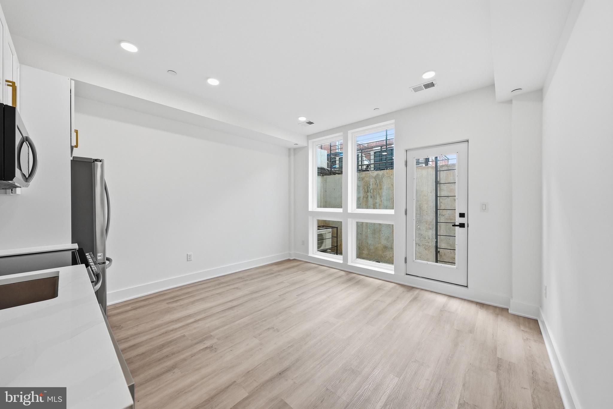 2105 M Street Northeast, Unit 4 Washington, DC 20002 - Photo 6 of 25 Gallery Image 6