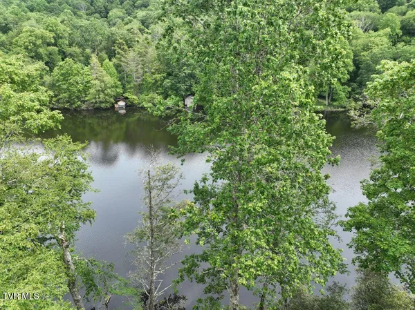 $189,000 | 1762 Ripshin Mountain Road, Unit 52, Roan Mountain, TN 37687