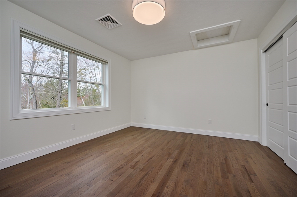 124 Linden Ridge Road Amherst, MA 01002 - Photo 28 of 41
