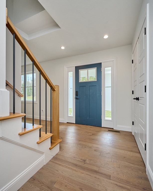 124 Linden Ridge Road Amherst, MA 01002 - Photo 3 of 41