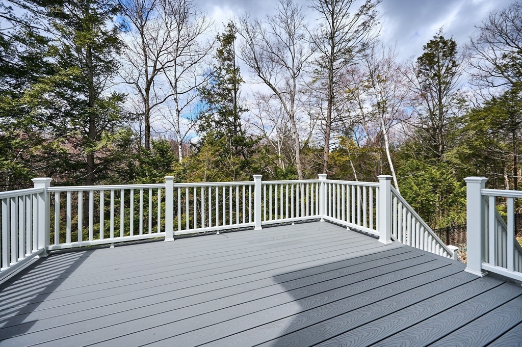 124 Linden Ridge Road Amherst, MA 01002 - Photo 33 of 41
