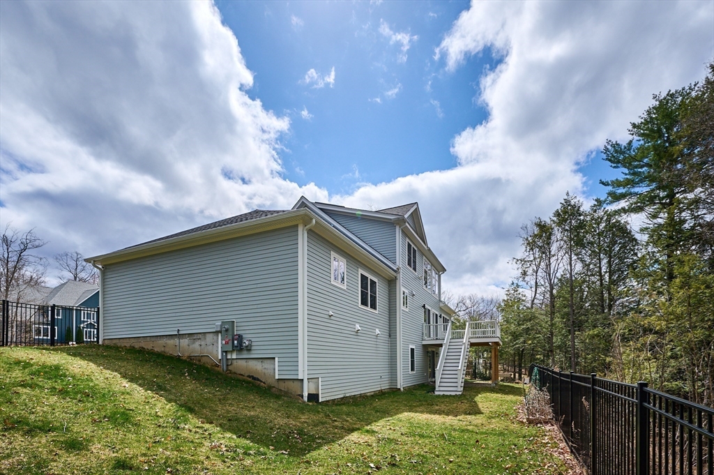 124 Linden Ridge Road Amherst, MA 01002 - Photo 35 of 41