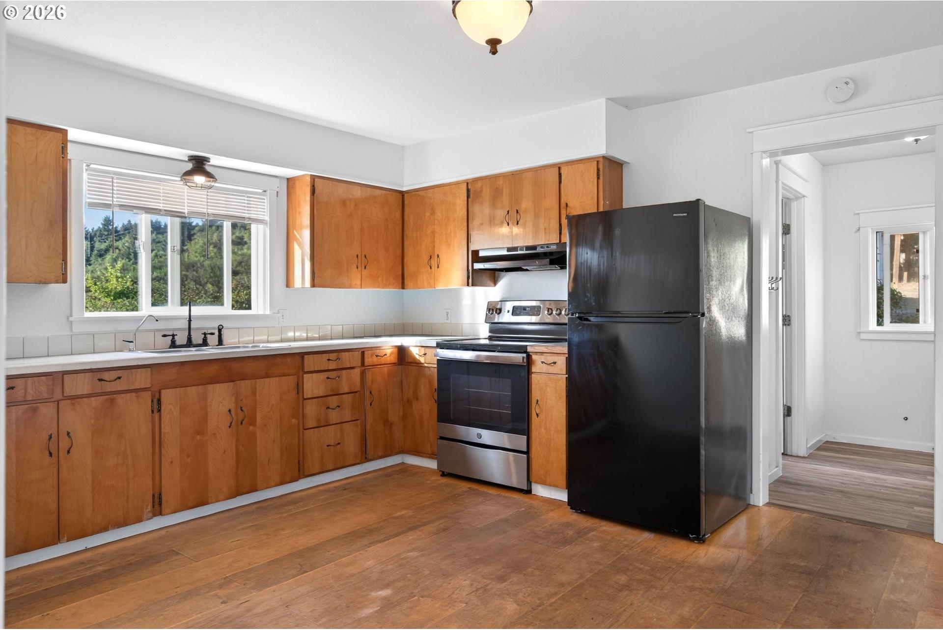 253 Binder Section Road Elkton, OR 97436 - Photo 14 of 44 Gallery Image 14