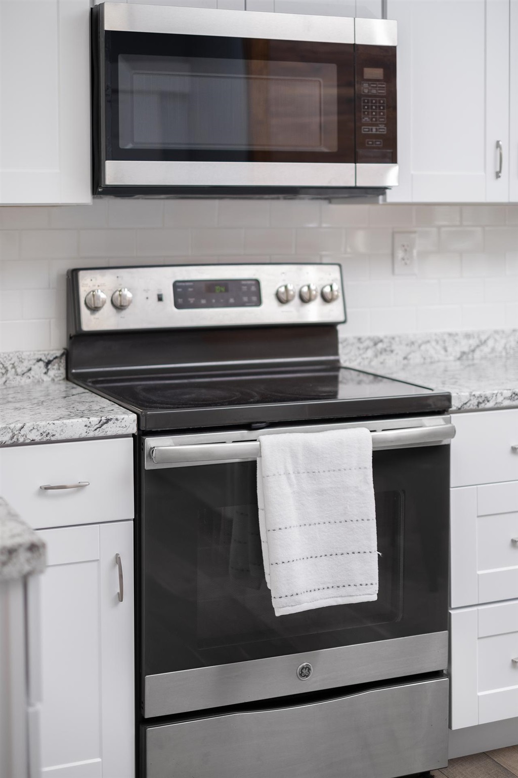 2853 Middlebrook Road Staunton, VA 24401 - Photo 13 of 29 a stove top oven sitting inside of a kitchen