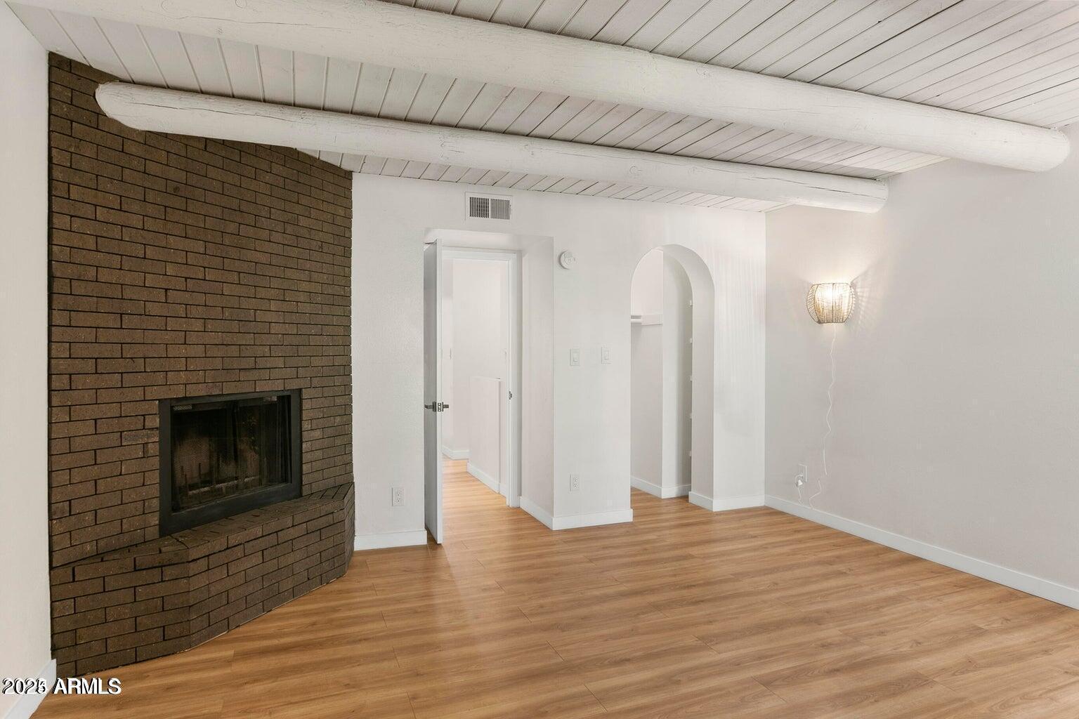 1425 East Desert Cove Avenue, Unit 33 Phoenix, AZ 85020 - Photo 11 of 21 primary bedroom