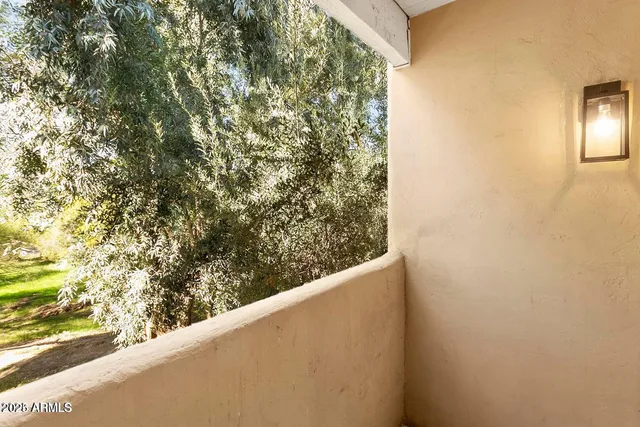 $319,000 | 1425 East Desert Cove Avenue, Unit 33, Phoenix, AZ 85020