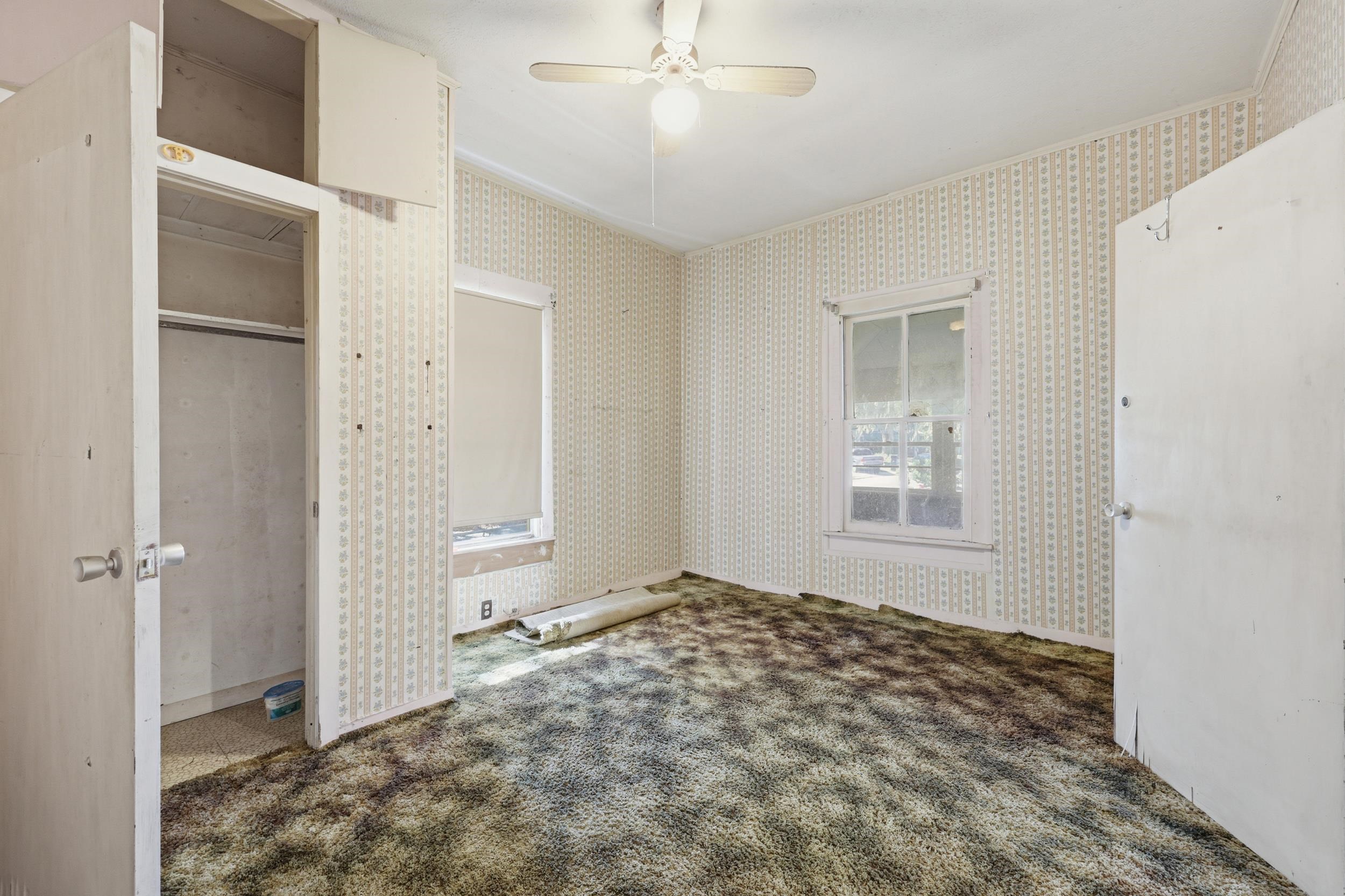 9 Masters Drive St. Augustine, FL 32084 - Photo 15 of 39 a view of an empty room and window