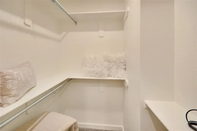 $1,950 | 21155 Gosling Road, Unit 43C, Spring, TX 77388