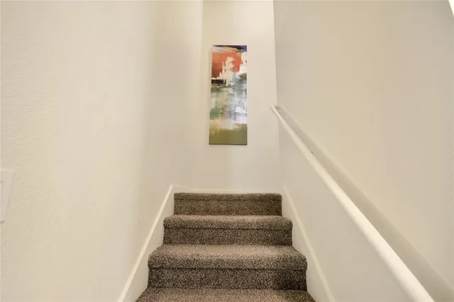 $1,950 | 21155 Gosling Road, Unit 43C, Spring, TX 77388