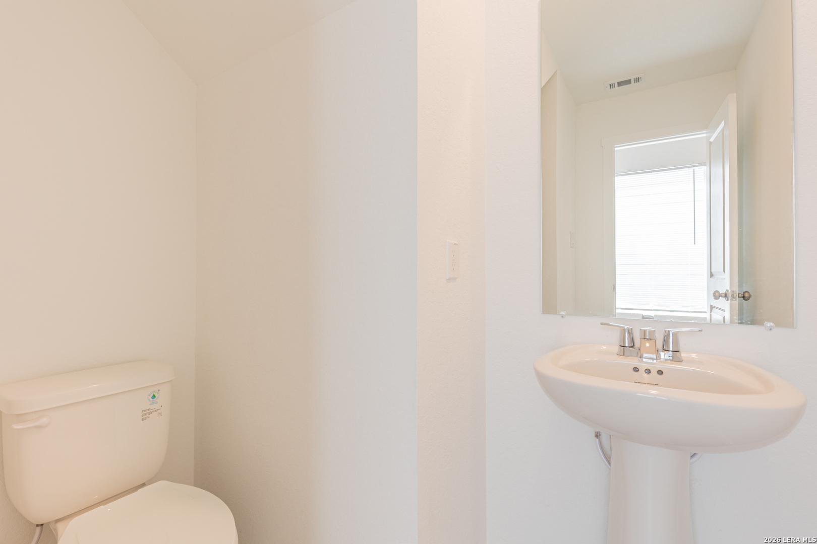 6749 Marble Ridge Elmendorf, TX 78112 - Photo 12 of 30 Gallery Image 12