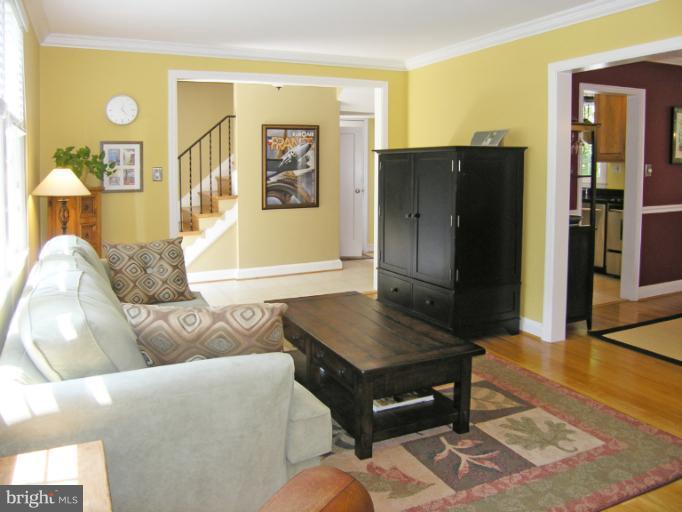 1705 Noyes Lane Silver Spring, MD 20910 - Photo 17 of 30 a living room with furniture and window
