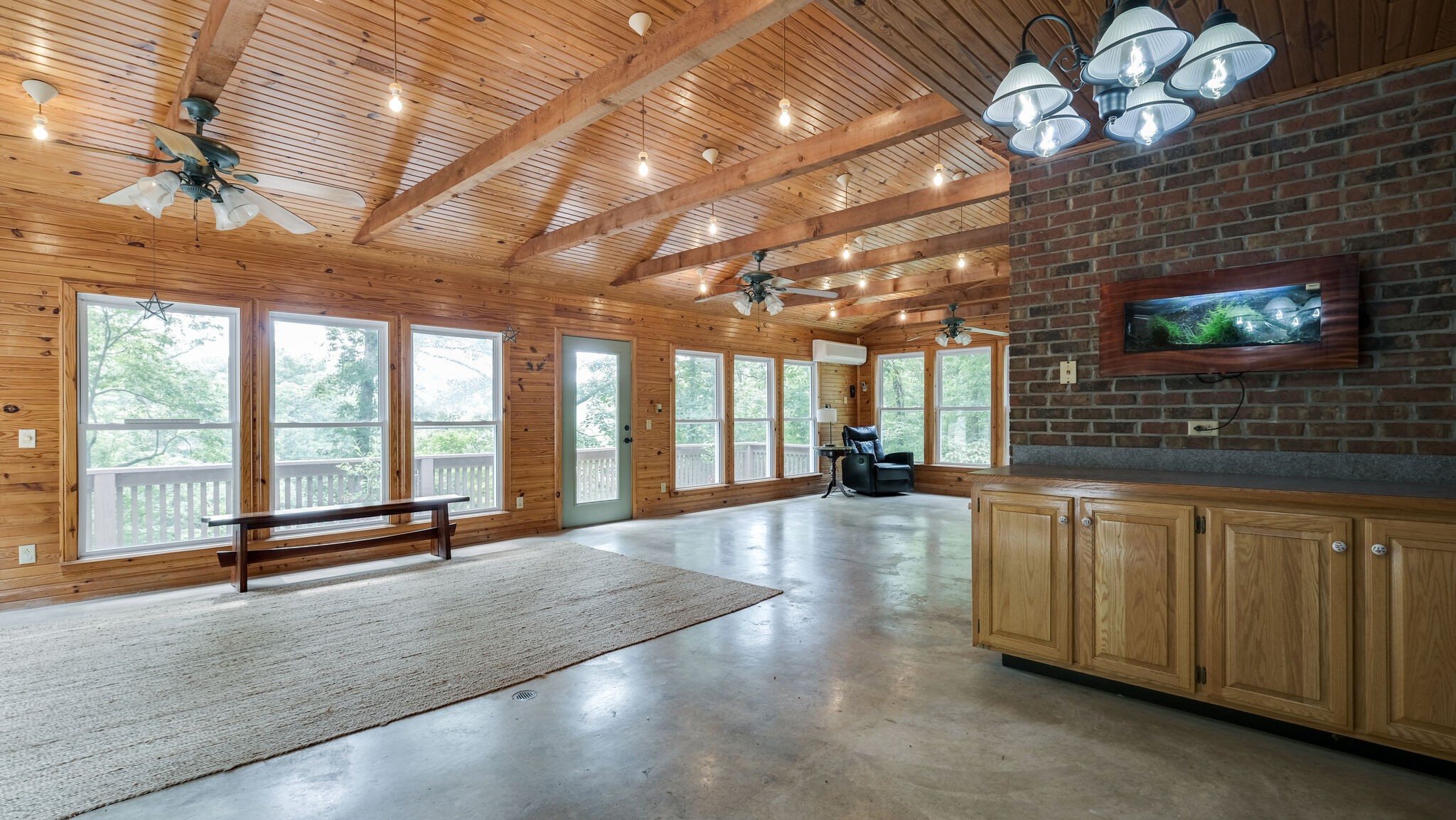 2119 Griffintown Road White Bluff, TN 37187 - Photo 10 of 26 Gallery Image 10